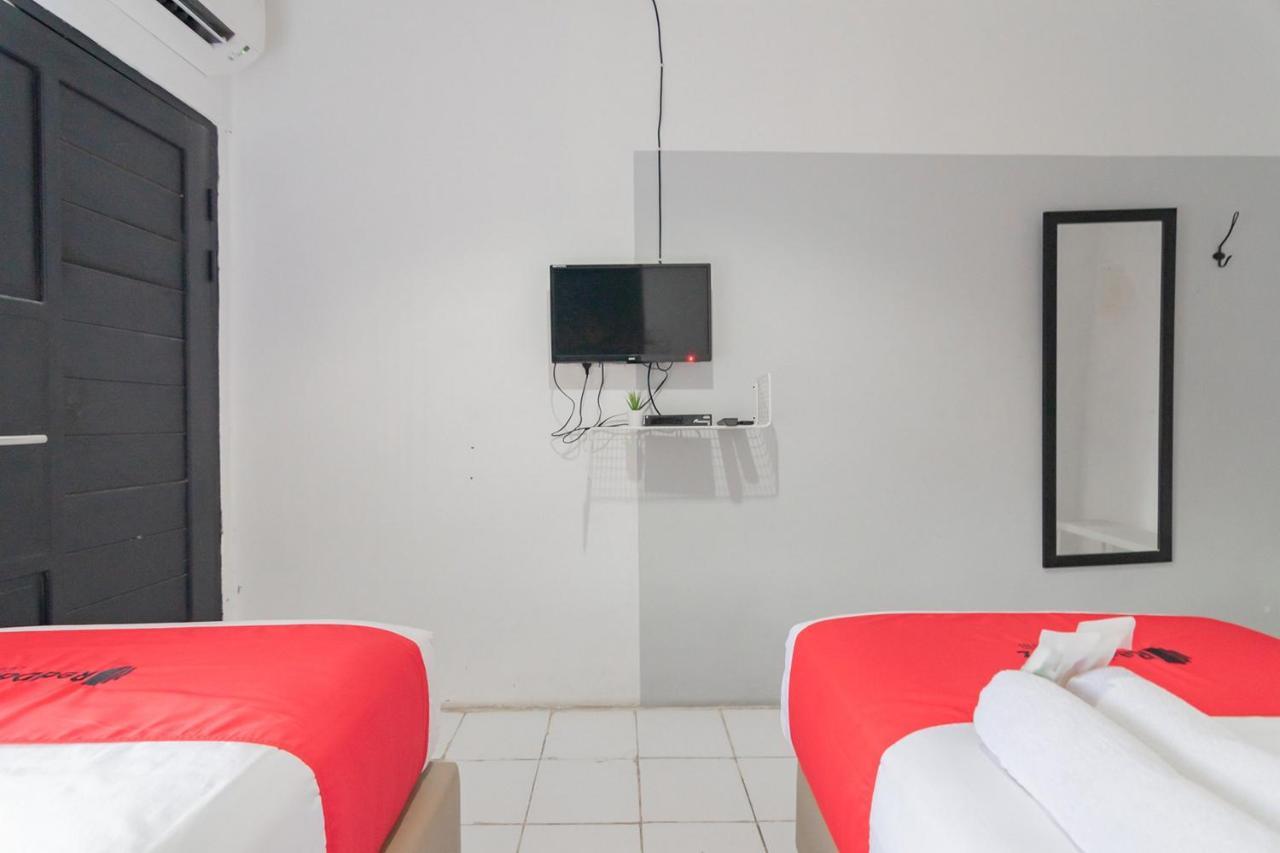 Reddoorz At Sani Guest House Balikpapan Balikpapan (Borneo) Exterior foto