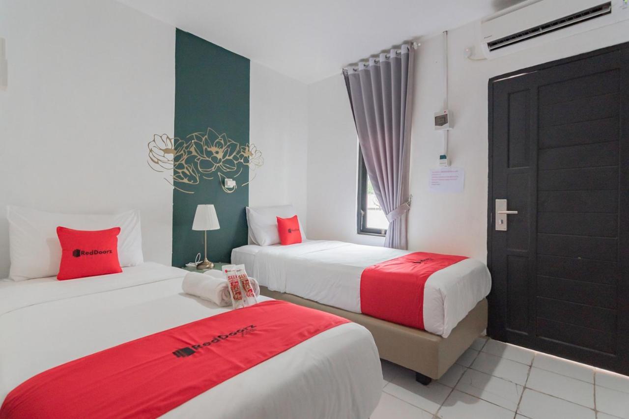 Reddoorz At Sani Guest House Balikpapan Balikpapan (Borneo) Exterior foto