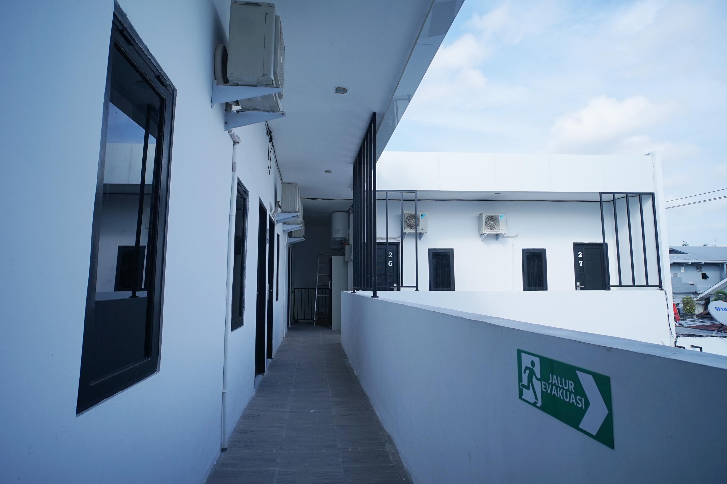 Reddoorz At Sani Guest House Balikpapan Balikpapan (Borneo) Exterior foto